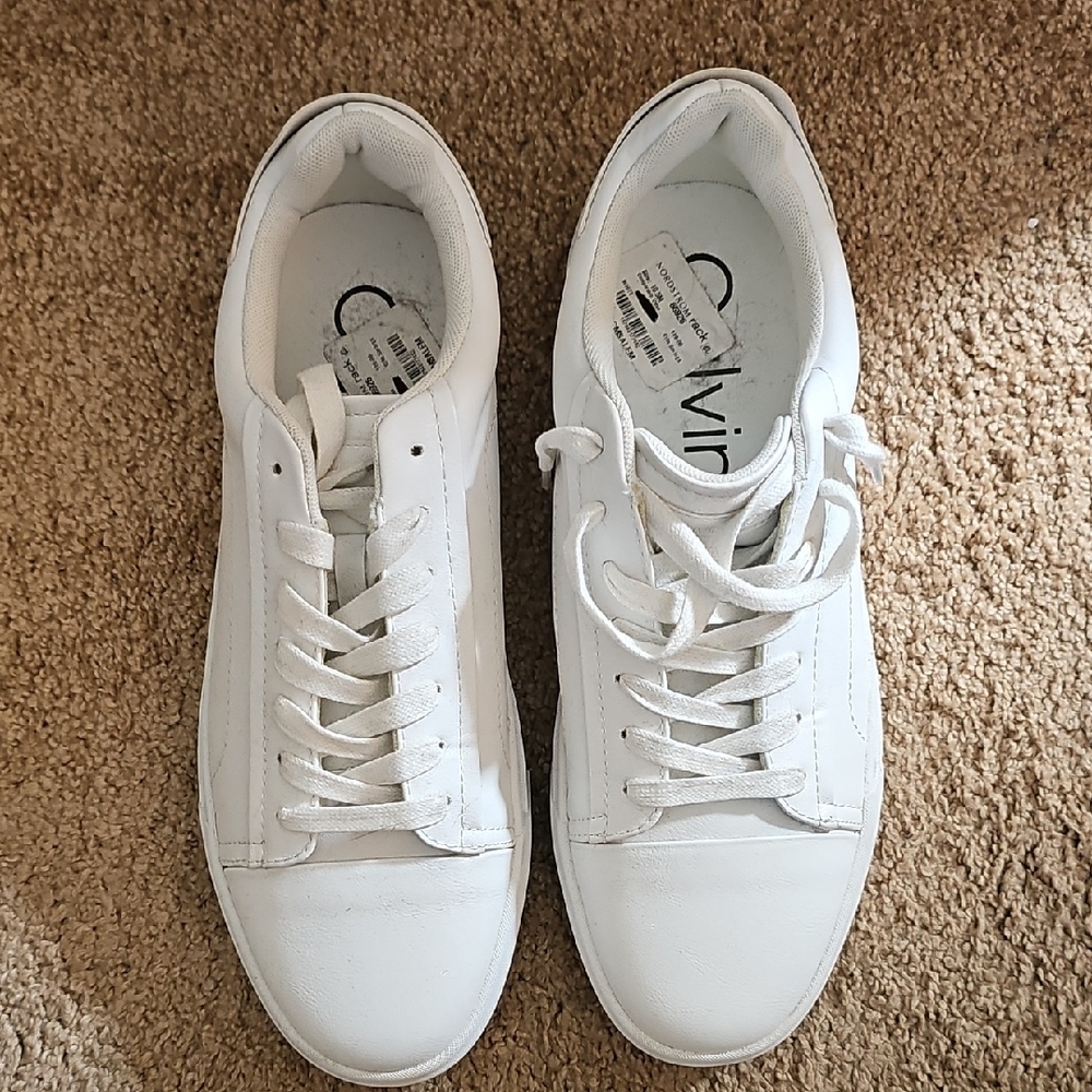 Calvin Klein Clean White Leather Lace-Up Sneakers
